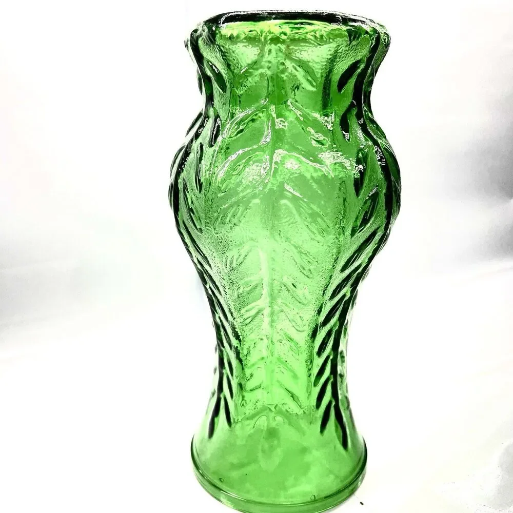 FTD - 1976 Emerald Green -Glass Vase 10